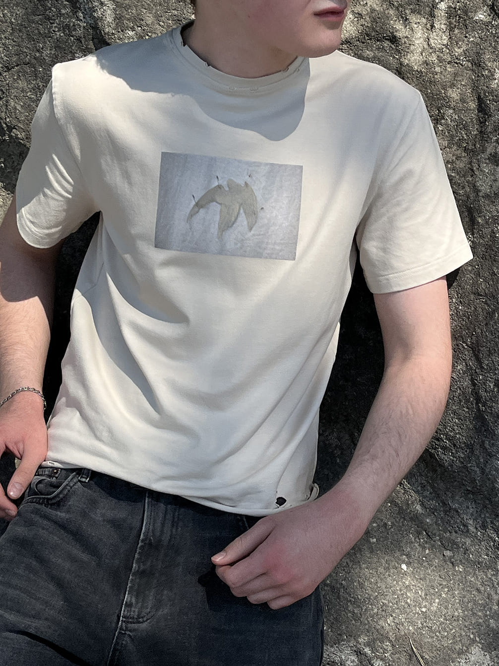 T-SHIRT dead photo 2