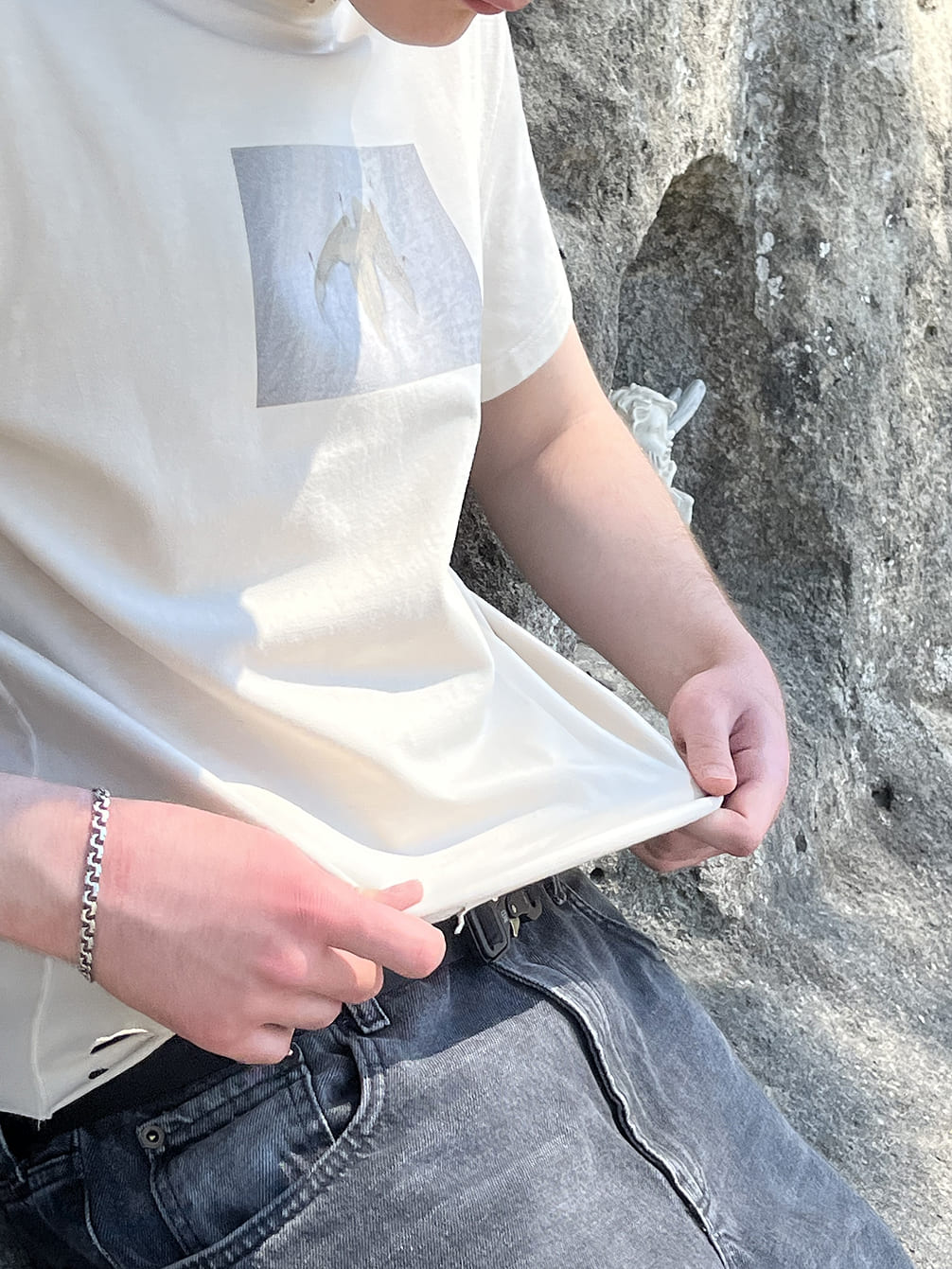 T-SHIRT dead photo 3